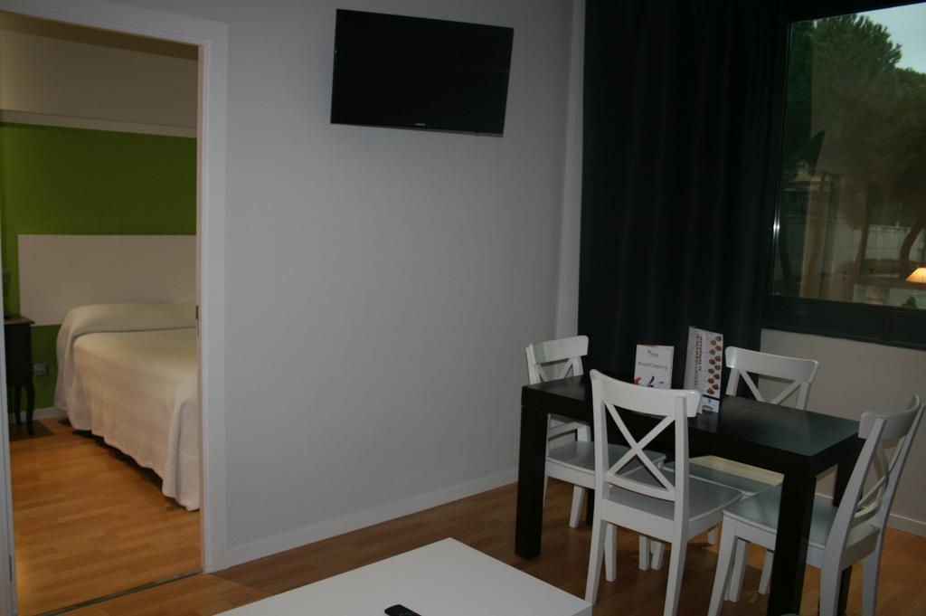 Apartamentos Th Las Rozas Exterior foto